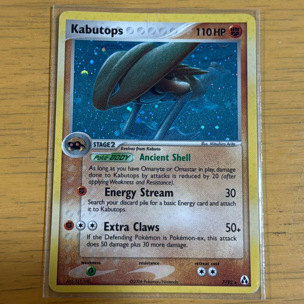 Pokémon Kabutops 7/92 EX Legend Maker Holo Rare
